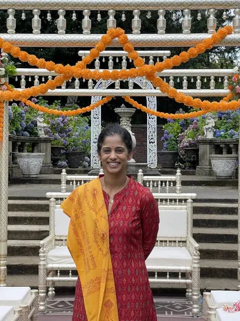 Photo of Khushbu or Mukesh, or mandap, chairs, havunkund